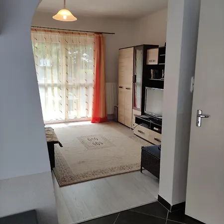 Happy Apartment *